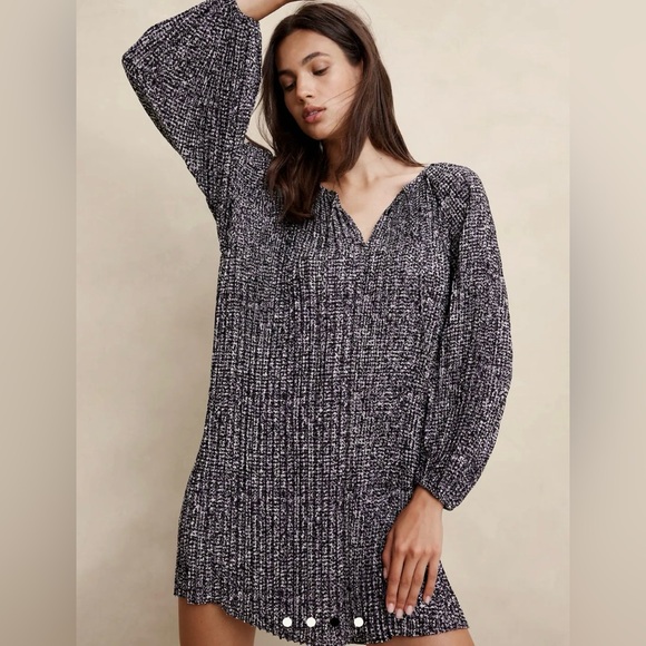 Banana Republic Factory Dresses & Skirts - Chiffon mini dress